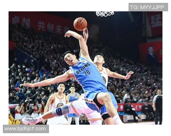 翟晓川的篮球之路：从青涩少年到职业球员的奋斗与成长