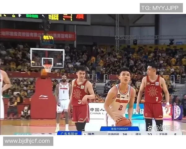 2012年CBA季后赛广东队与北京队激战回顾及精彩瞬间分析