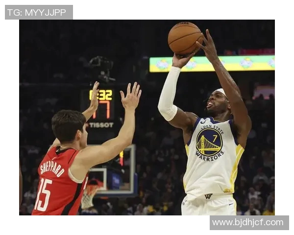 2015年勇士与火箭精彩对决全场录像回放及赛后精彩分析