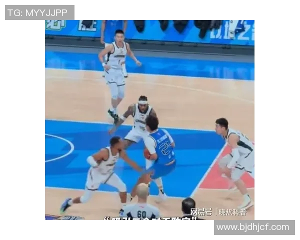 CBA精彩对决吉林队与上海队比赛录像回顾与精彩瞬间分析