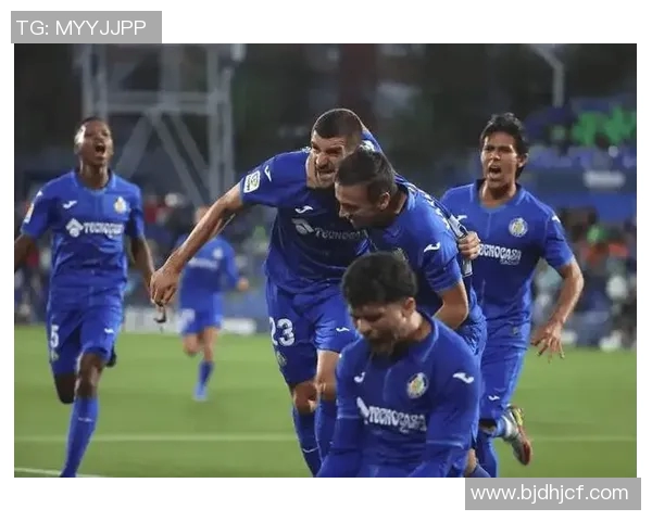 埃瓦尔主场迎战赫塔费争夺西甲保级关键三分之战