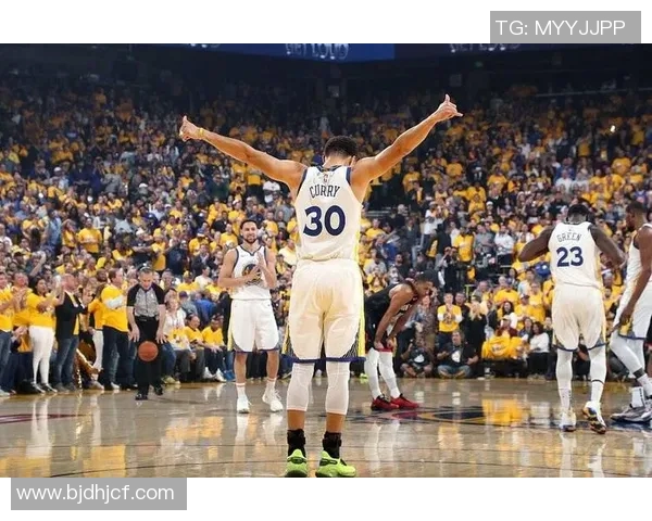 水花兄弟对决雷霆二少谁能在赛场上笑到最后