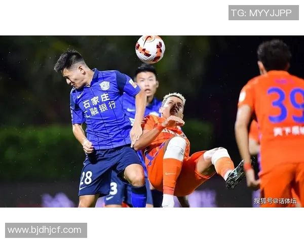 武汉与河北石家庄的较量谁能笑到最后两地足球激情碰撞引发关注