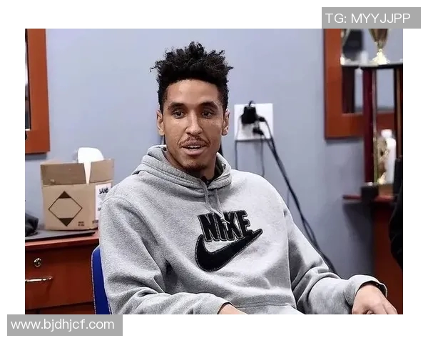 马尔科姆布罗格登的篮球之路与职业生涯成就解析