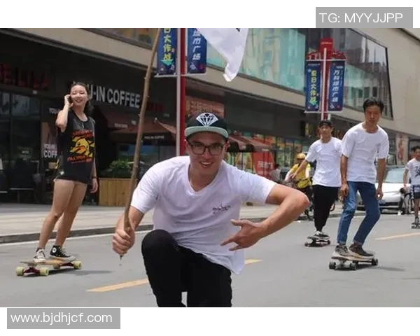 武汉滑板队荣登全国滑板意识排行榜第六名展现青春活力与团队精神